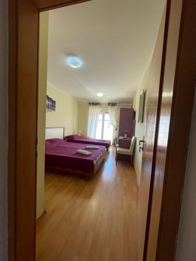 Pag Marina Rooms & Apartment Extérieur photo