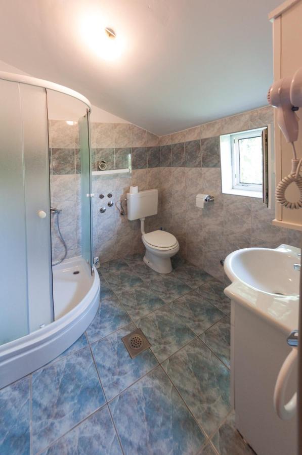 Pag Marina Rooms & Apartment Extérieur photo